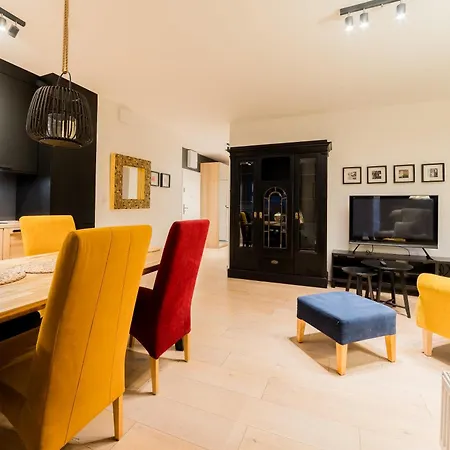 Wilda Deluxe By Bookinghost アパート